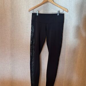 Lululemon Athletica Black pineapple Pattern Leggings